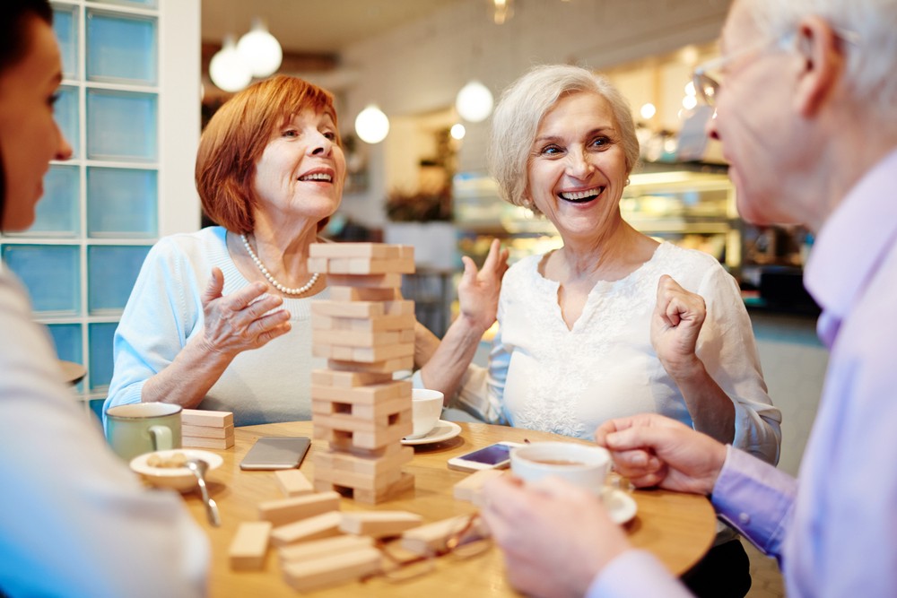 How Mind Games Improve Cognitive Function for Seniors
